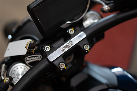 2025 Ducati Scrambler Nightshift in Portland, Oregon - Photo 7