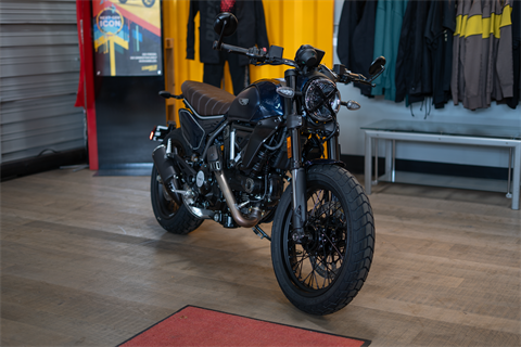 2025 Ducati Scrambler Nightshift in Portland, Oregon - Photo 11