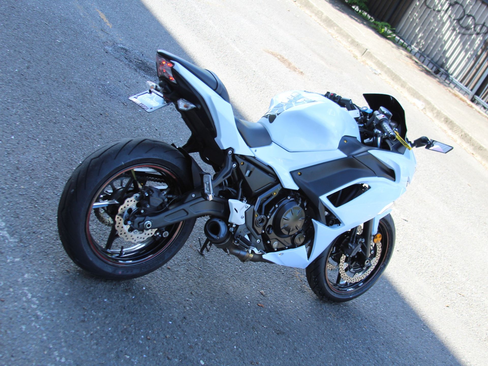 2022 Kawasaki Ninja 650 in Portland, Oregon - Photo 7