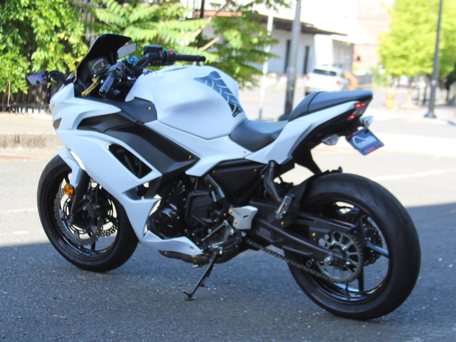 2022 Kawasaki Ninja 650 in Portland, Oregon - Photo 2