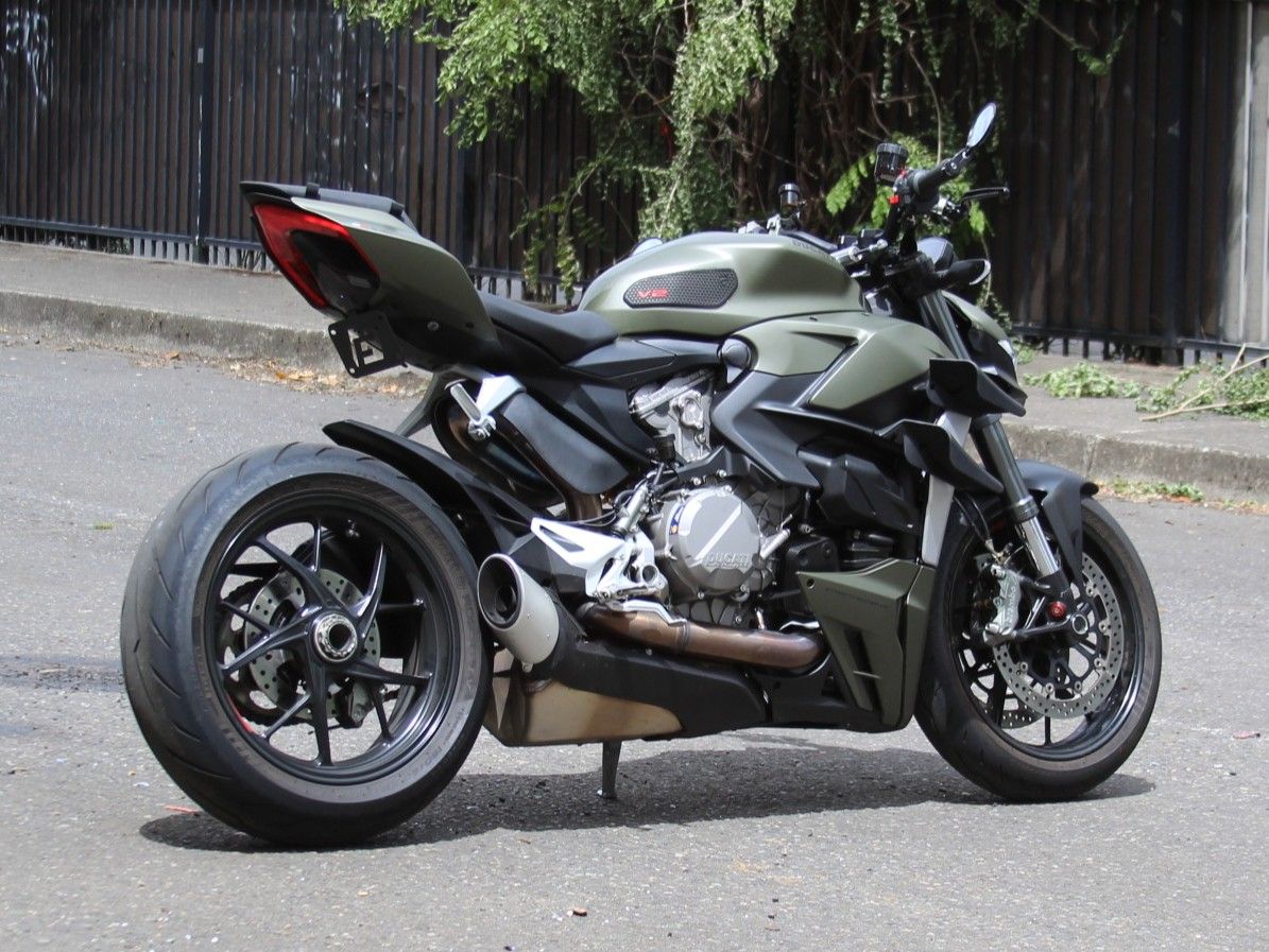 2024 Ducati Streetfighter V2 in Portland, Oregon - Photo 4
