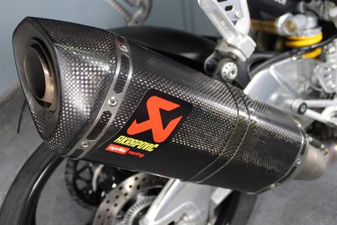 2017 Aprilia Tuono V4 1100 RR ABS in Portland, Oregon - Photo 21