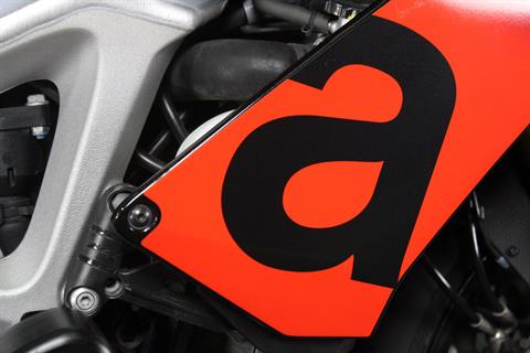 2017 Aprilia Tuono V4 1100 RR ABS in Portland, Oregon - Photo 5