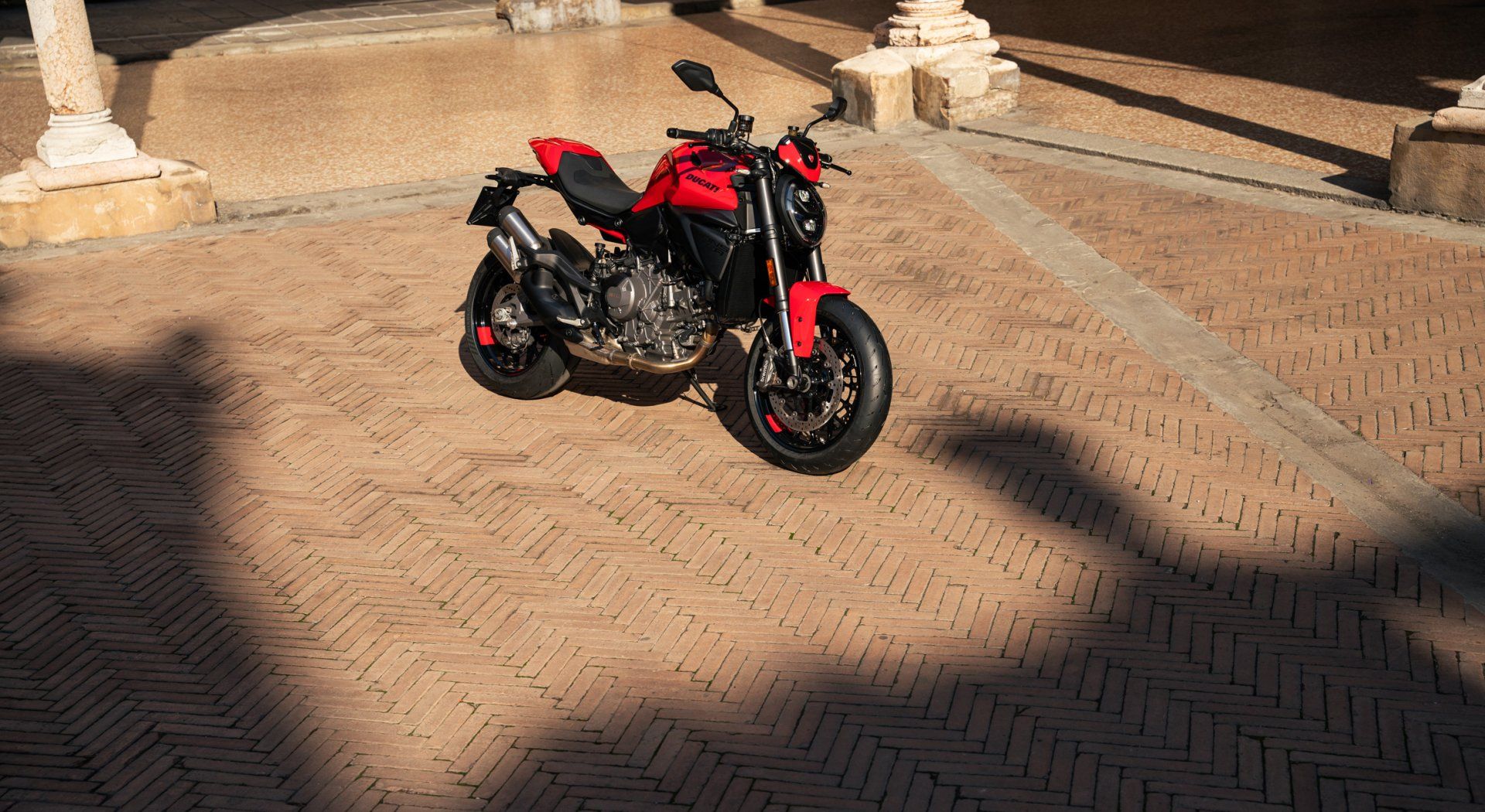 2026 Ducati Monster in Portland, Oregon - Photo 22