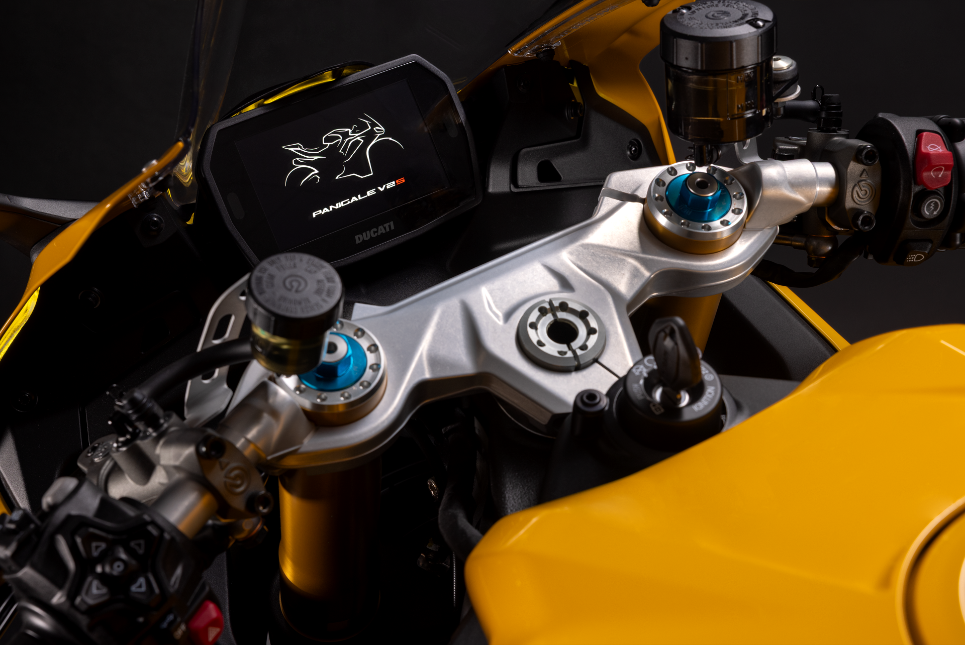 2026 Ducati Panigale V2S in Portland, Oregon - Photo 9