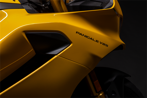 2026 Ducati Panigale V2S in Portland, Oregon - Photo 14
