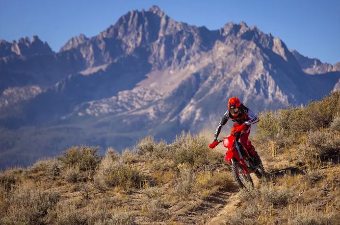 2026 Ducati Desmo450 EDX in Portland, Oregon - Photo 5