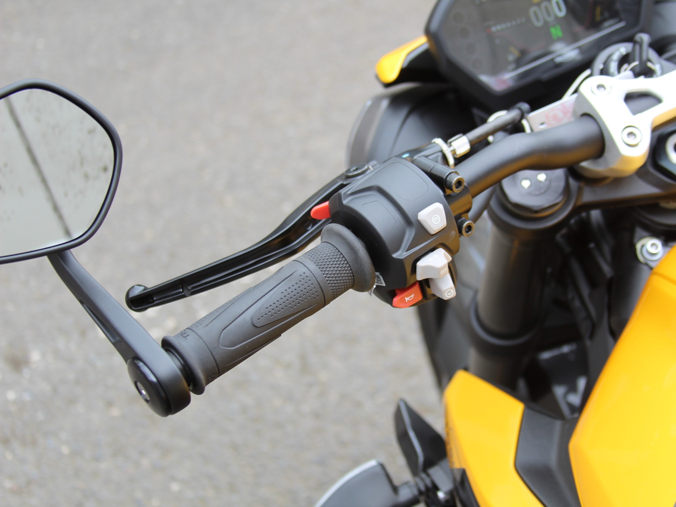 2024 Triumph Street Triple 765 RS in Portland, Oregon - Photo 4