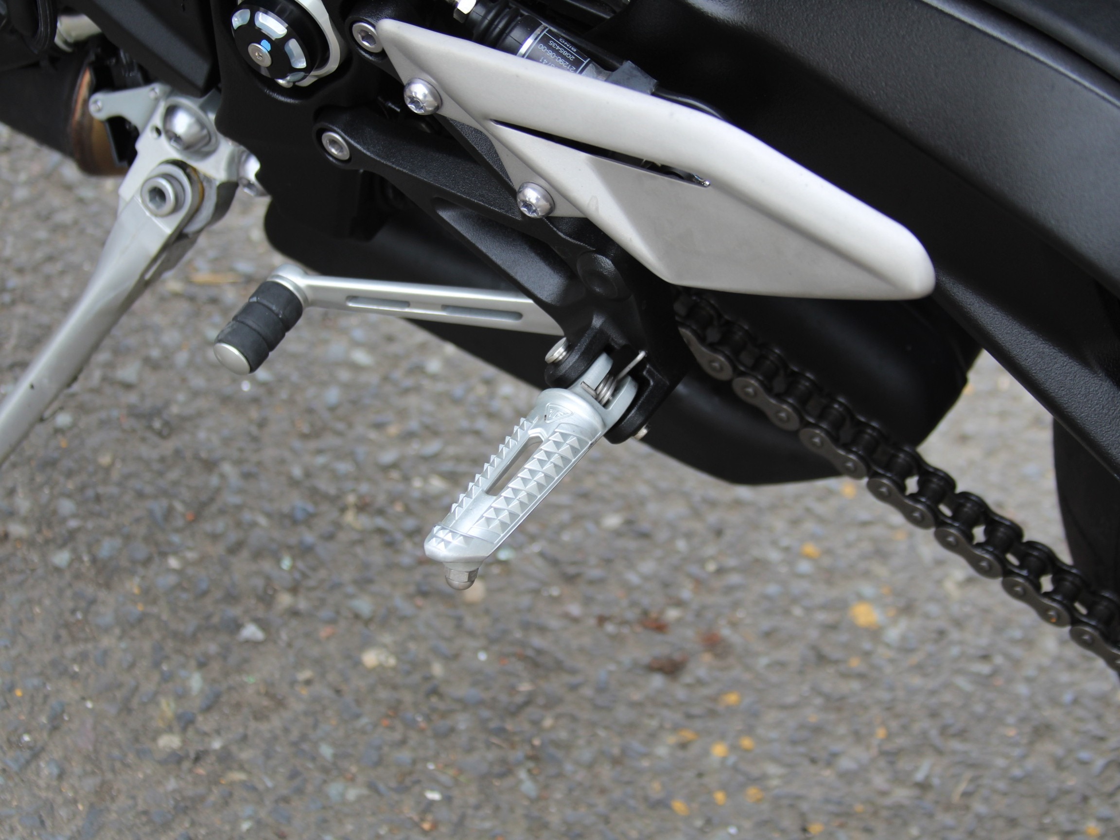 2024 Triumph Street Triple 765 RS in Portland, Oregon - Photo 6