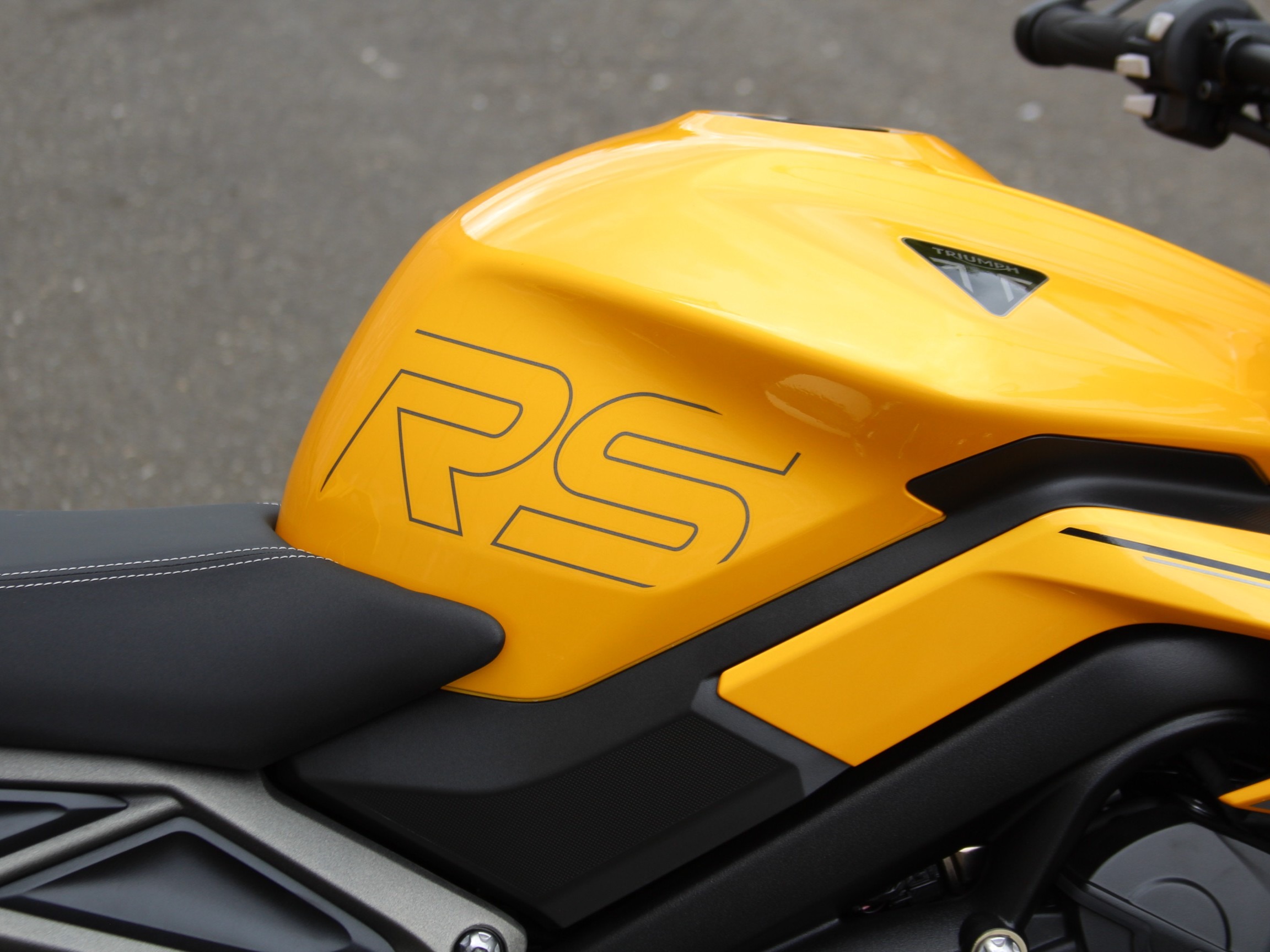2024 Triumph Street Triple 765 RS in Portland, Oregon - Photo 11