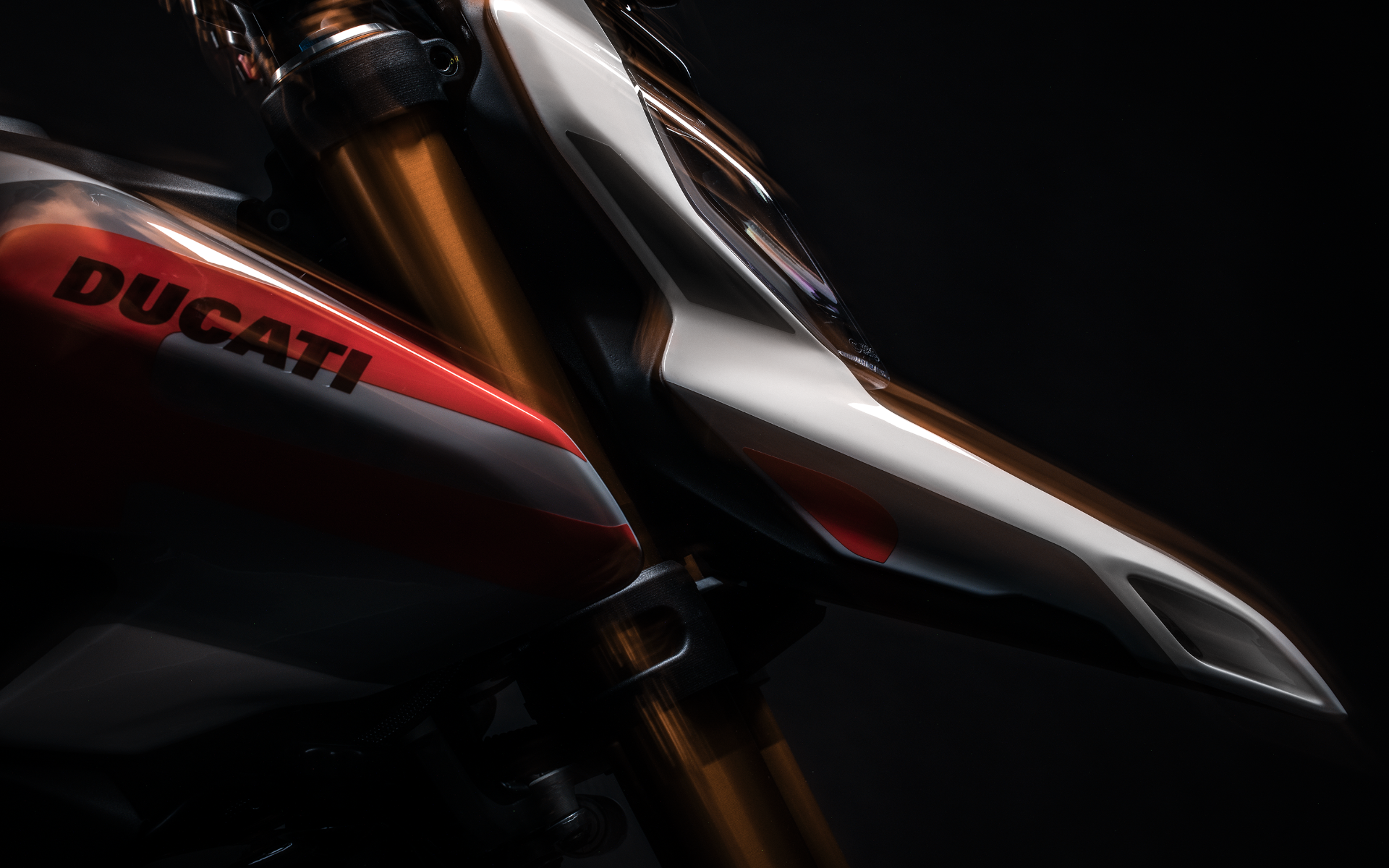 2026 Ducati Hypermotard V2 SP in Portland, Oregon - Photo 19