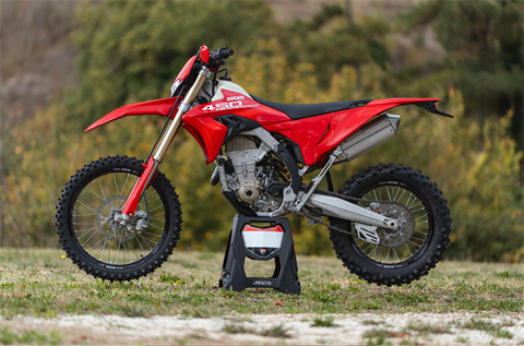 2026 Ducati Desmo450 Enduro in Portland, Oregon - Photo 9