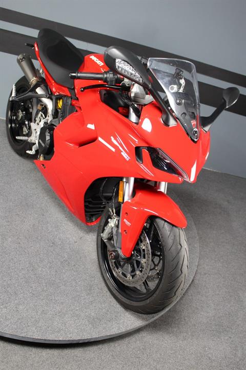 2022 Ducati SuperSport 950 in Portland, Oregon - Photo 2