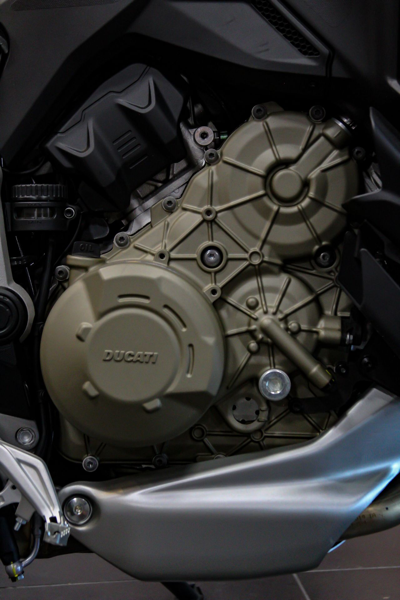 2024 Ducati Multistrada V4 S Travel & Radar in Portland, Oregon - Photo 2