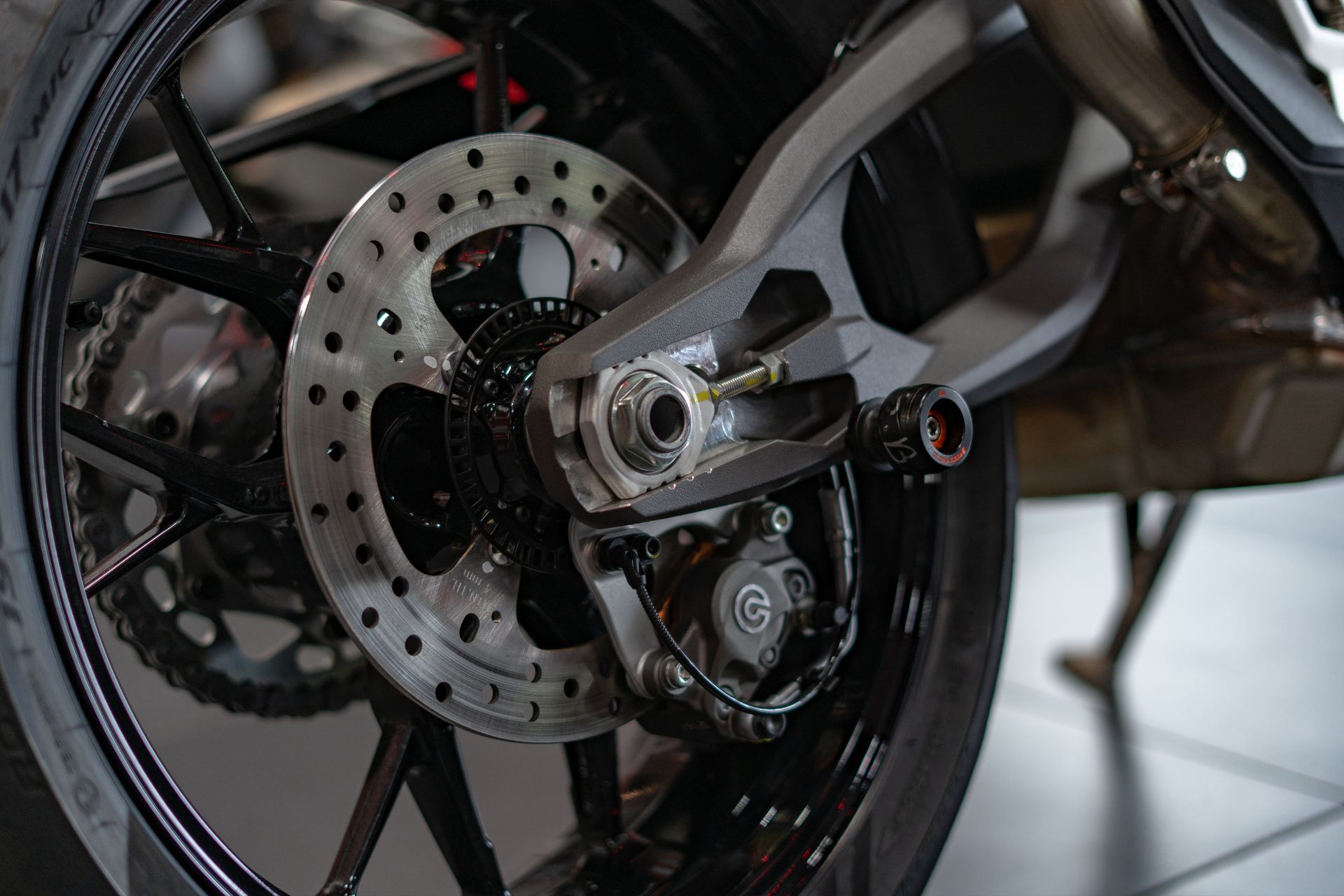 2026 Ducati Streetfighter V2 in Portland, Oregon - Photo 7