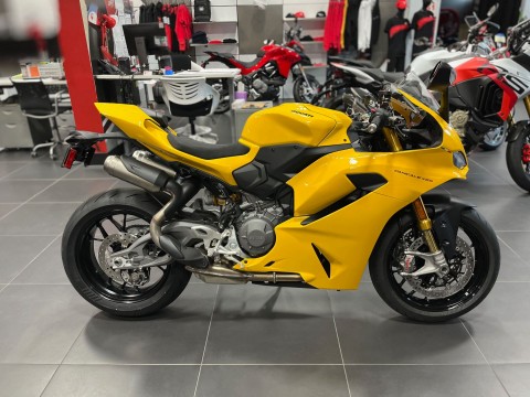 2026 Ducati Panigale V2 S in Portland, Oregon - Photo 4