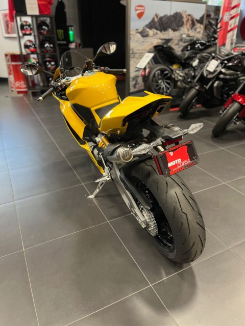 2026 Ducati Panigale V2 S in Portland, Oregon - Photo 9