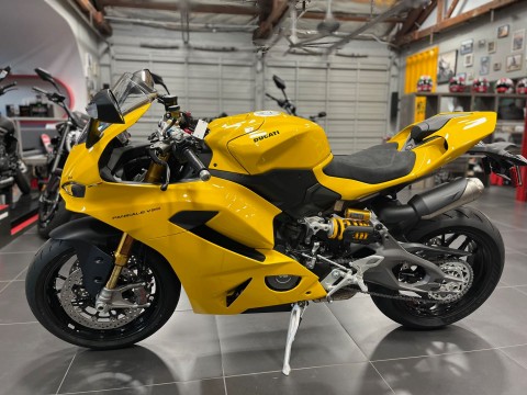 2026 Ducati Panigale V2 S in Portland, Oregon - Photo 12