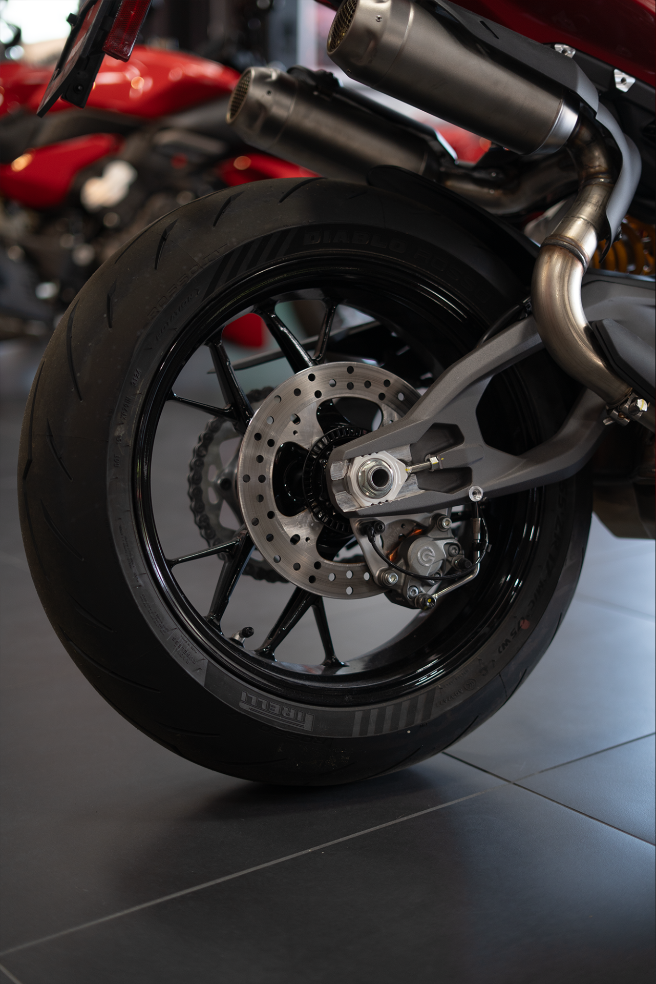 2025 Ducati PANIGALE V2S in Portland, Oregon - Photo 5