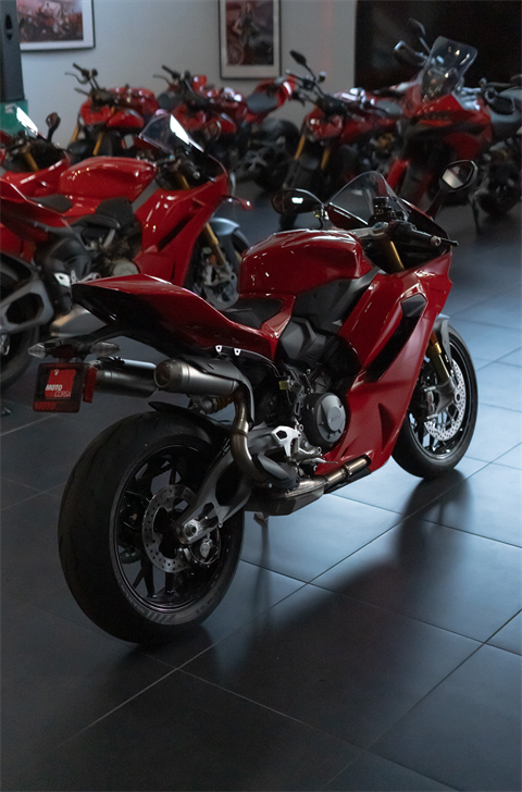 2025 Ducati PANIGALE V2S in Portland, Oregon - Photo 3