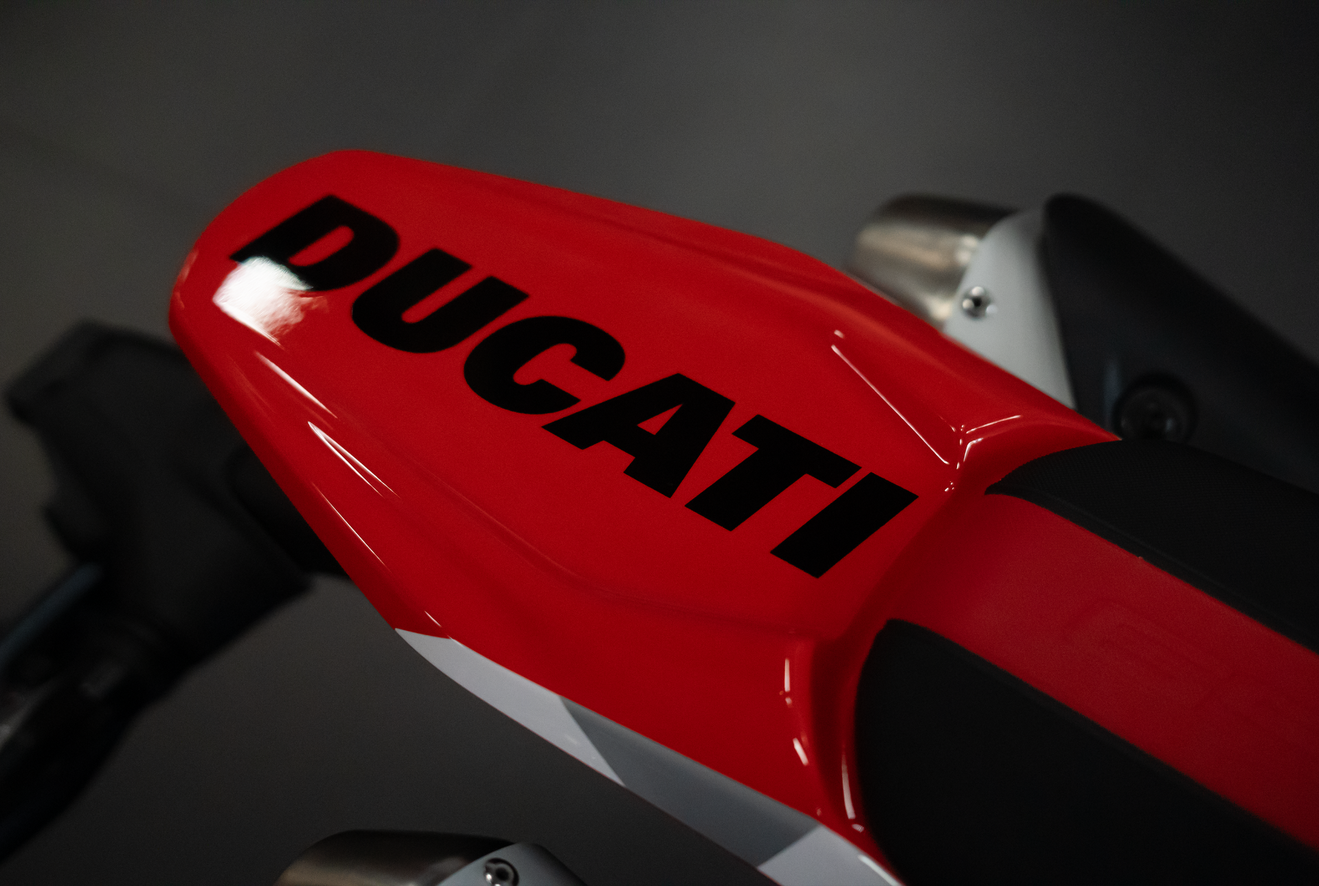 2025 Ducati Hypermotard 698 Mono RVE in Portland, Oregon - Photo 4