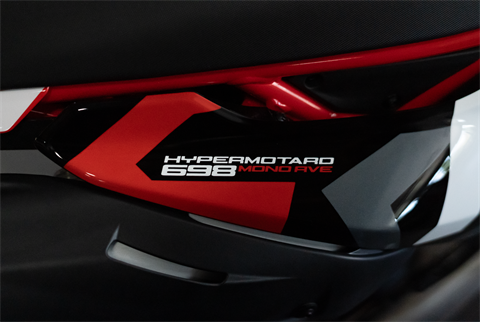 2025 Ducati Hypermotard 698 Mono RVE in Portland, Oregon - Photo 5