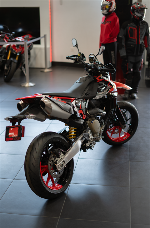 2025 Ducati Hypermotard 698 Mono RVE in Portland, Oregon - Photo 12