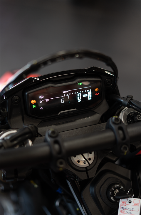 2025 Ducati Hypermotard 698 Mono RVE in Portland, Oregon - Photo 5