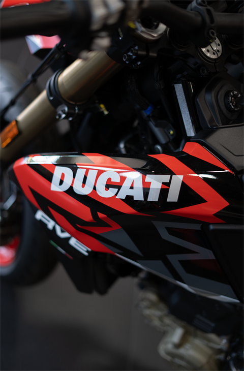 2025 Ducati Hypermotard 698 Mono RVE in Portland, Oregon - Photo 7