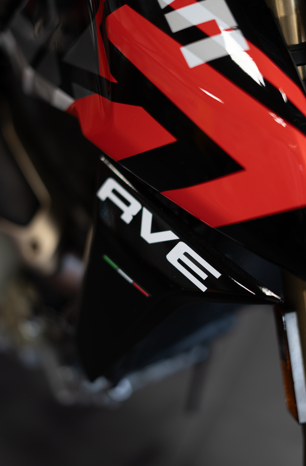 2025 Ducati Hypermotard 698 Mono RVE in Portland, Oregon - Photo 11