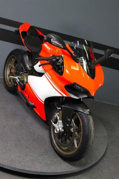 2014 Ducati 1199 Superleggera in Portland, Oregon - Photo 2