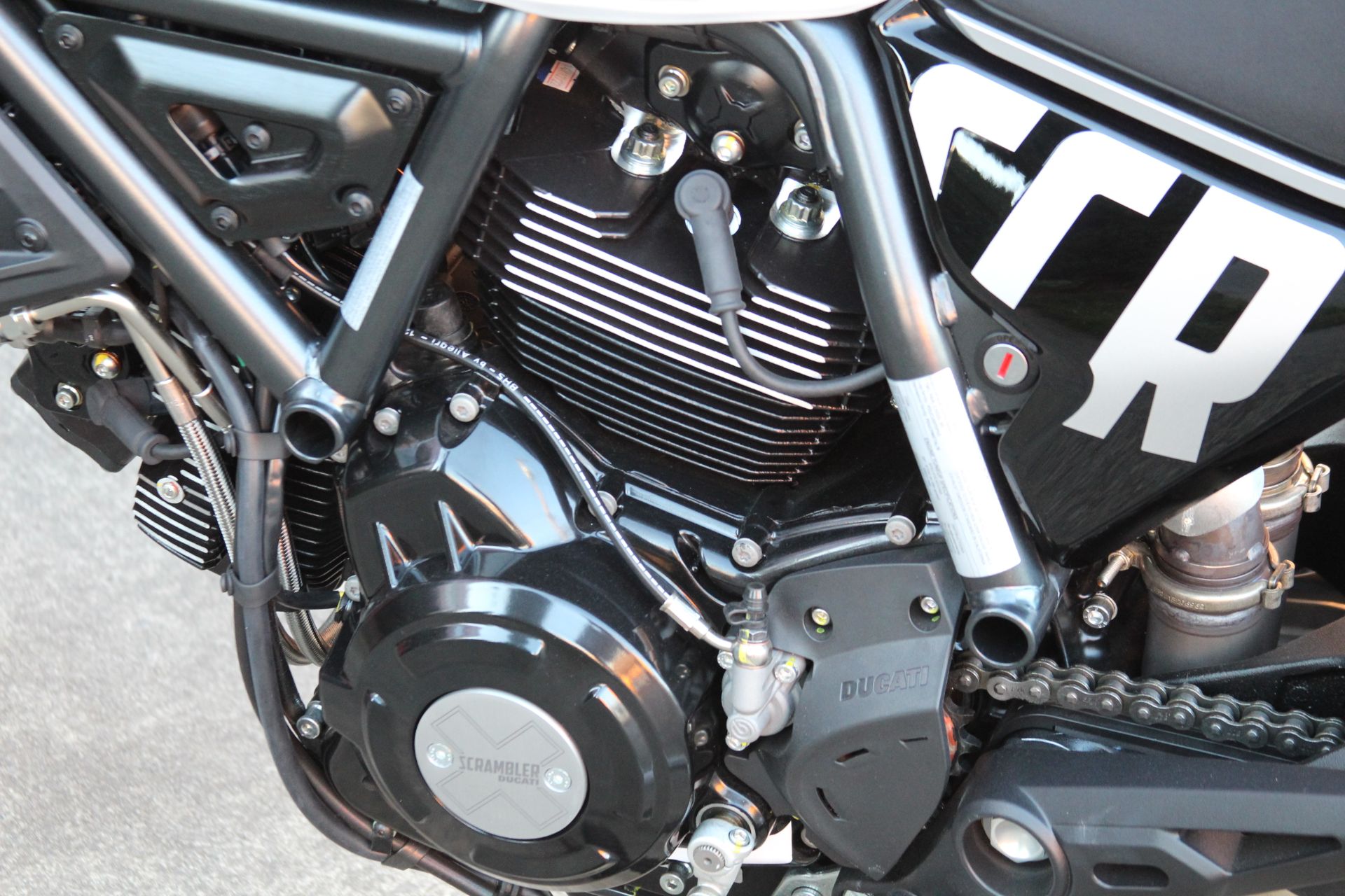 2023 Ducati Scrambler Icon in Portland, Oregon - Photo 8