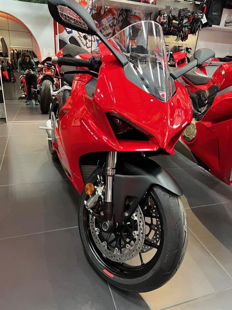 2025 Ducati Panigale V2 in Portland, Oregon - Photo 1