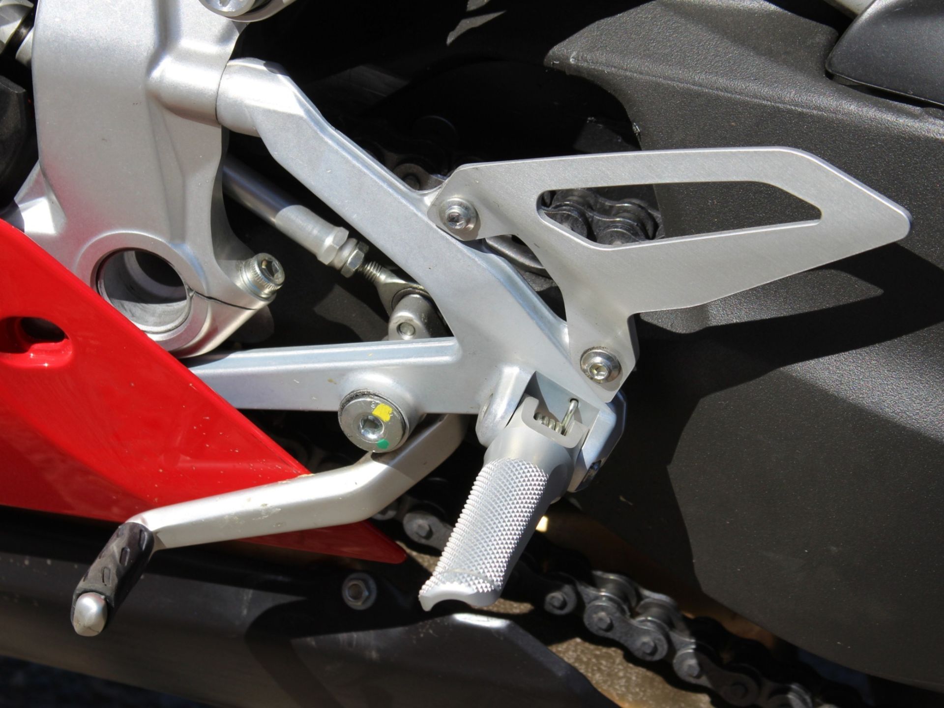 2025 Ducati Panigale V2 in Portland, Oregon - Photo 8