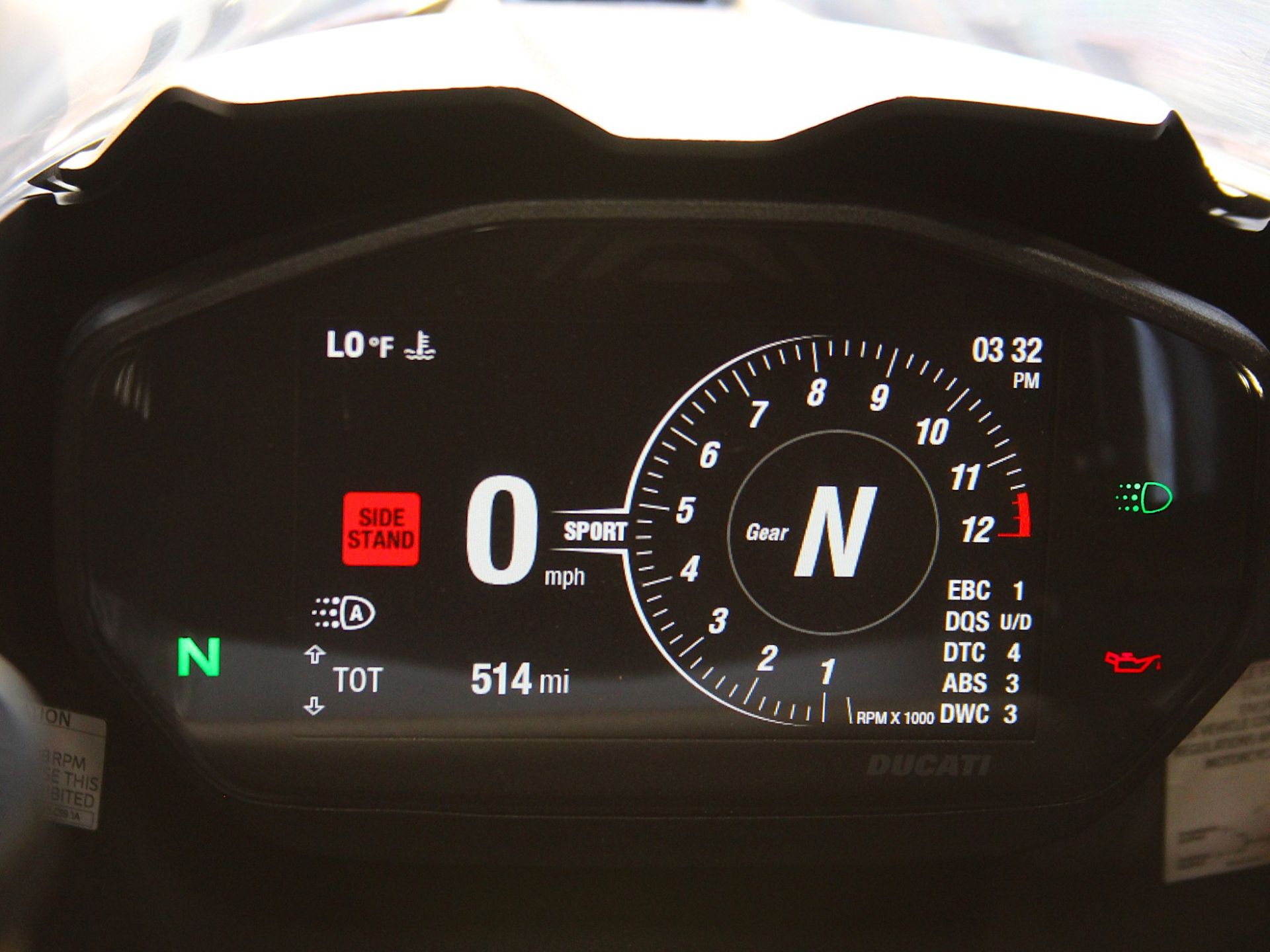 2025 Ducati Panigale V2 in Portland, Oregon - Photo 13