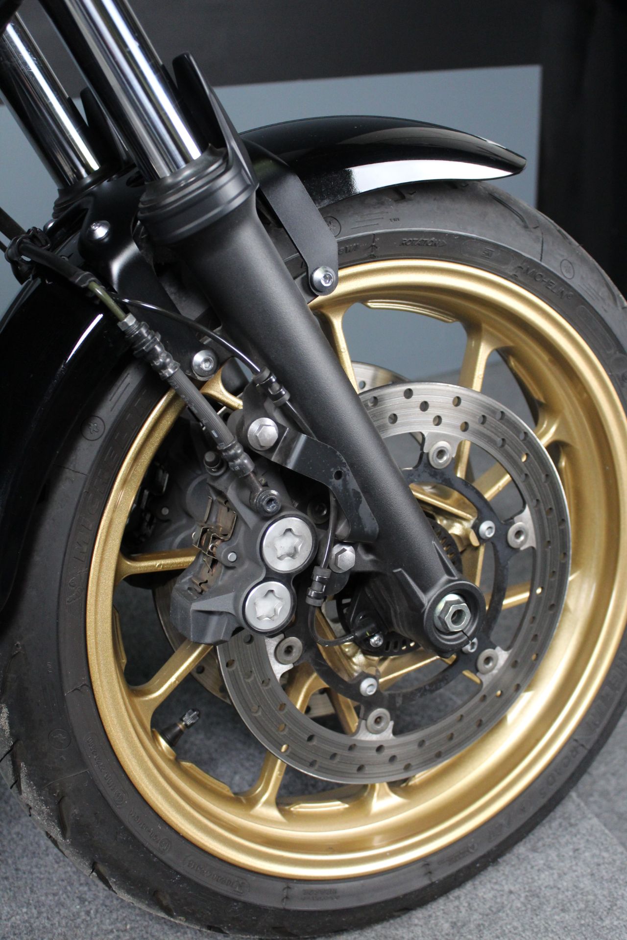 2023 Yamaha XSR700 in Portland, Oregon - Photo 8