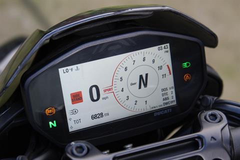 2022 Ducati Hypermotard 950 in Portland, Oregon - Photo 16