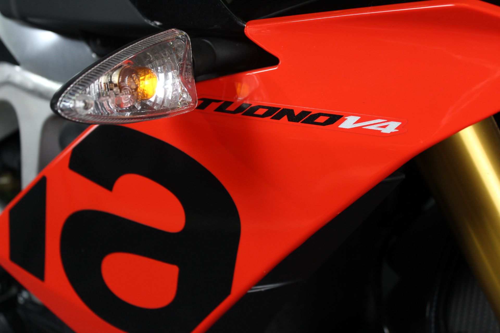 2019 Aprilia Tuono V4 Factory 1100 ABS in Portland, Oregon - Photo 5