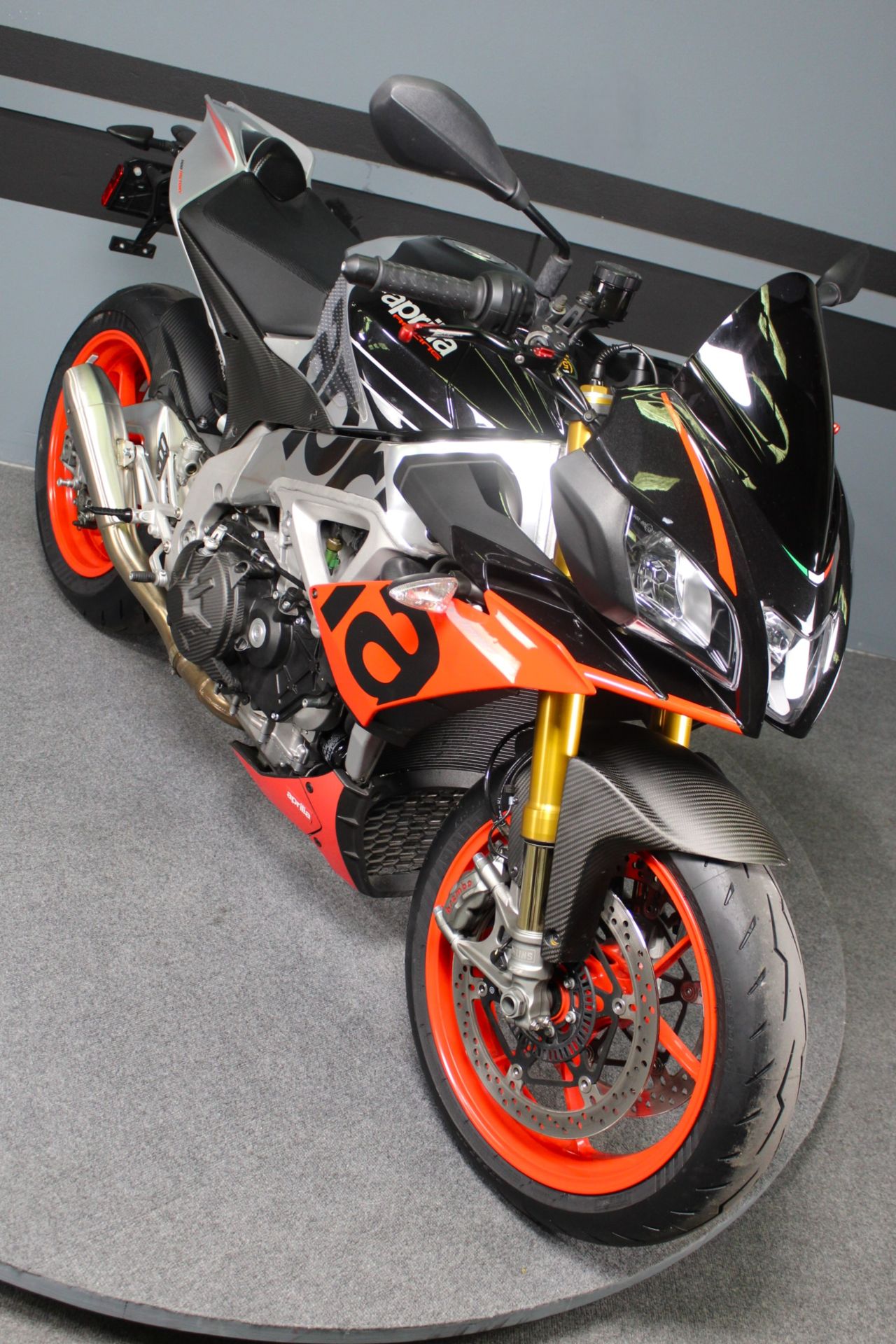 2019 Aprilia Tuono V4 Factory 1100 ABS in Portland, Oregon - Photo 2