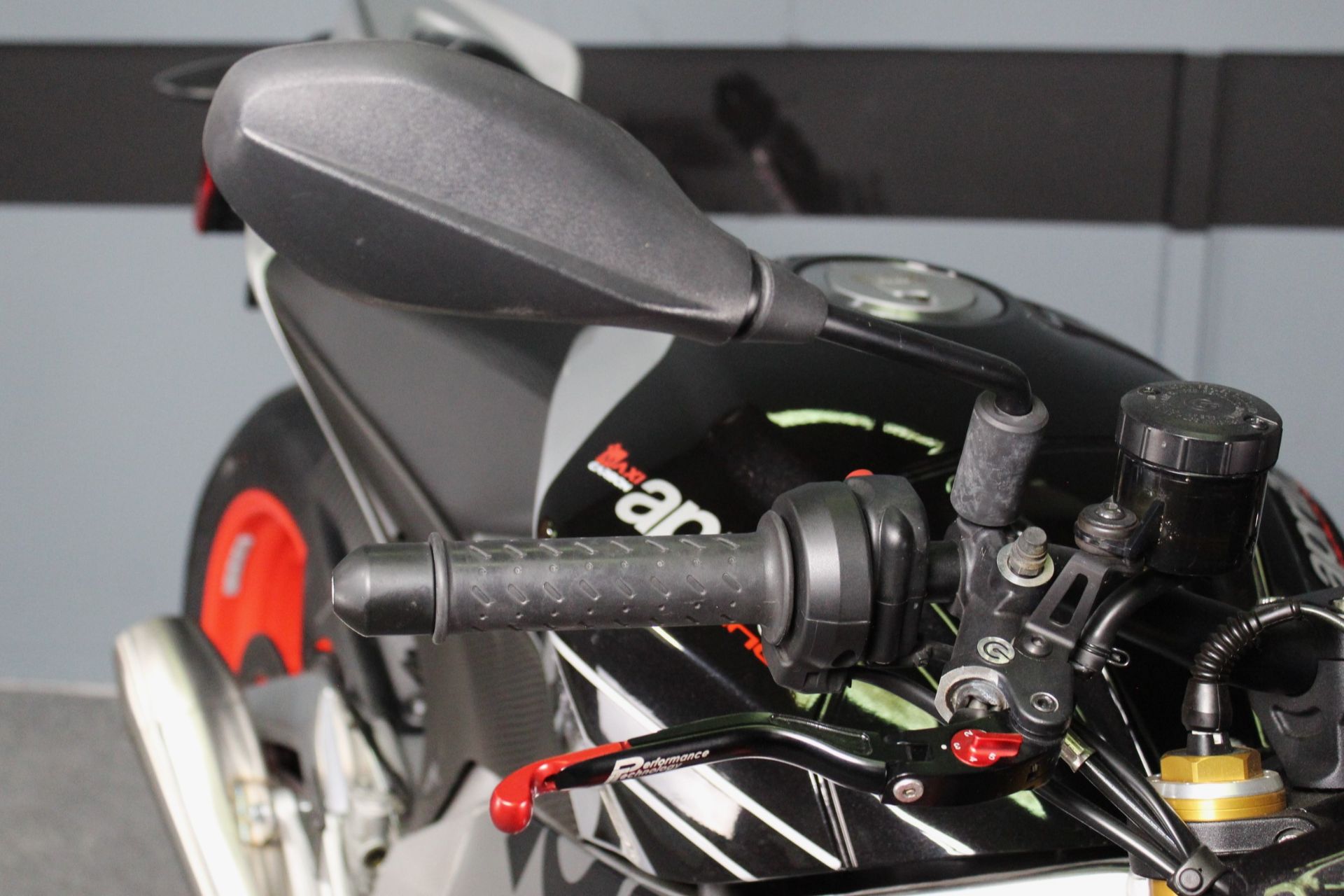 2019 Aprilia Tuono V4 Factory 1100 ABS in Portland, Oregon - Photo 10