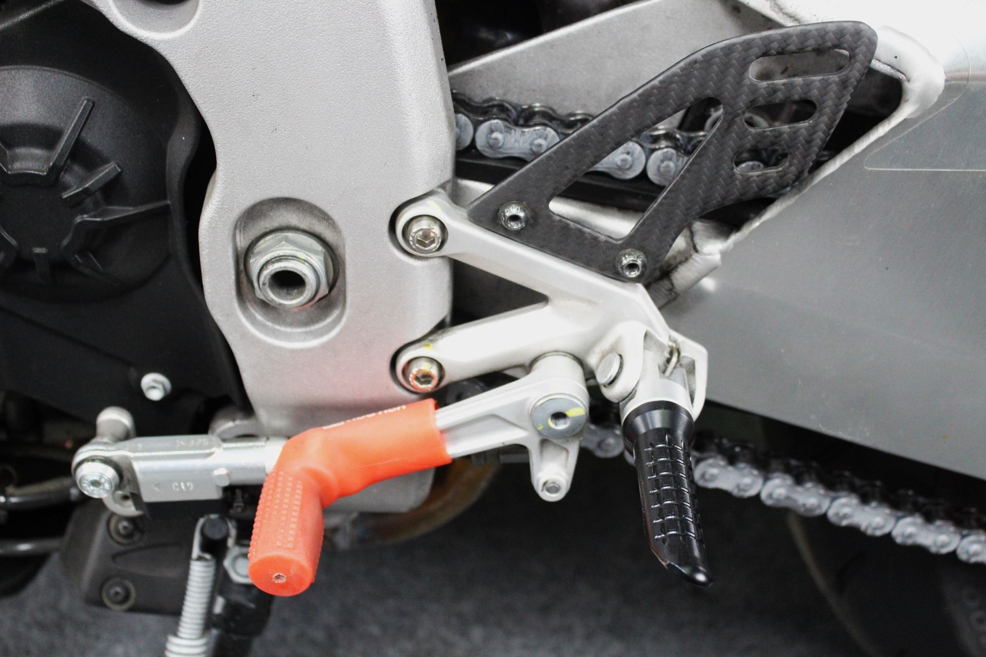 2019 Aprilia Tuono V4 Factory 1100 ABS in Portland, Oregon - Photo 16