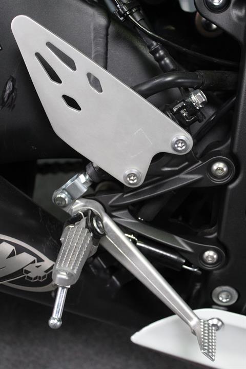 2024 Kawasaki Ninja ZX-6R in Portland, Oregon - Photo 10