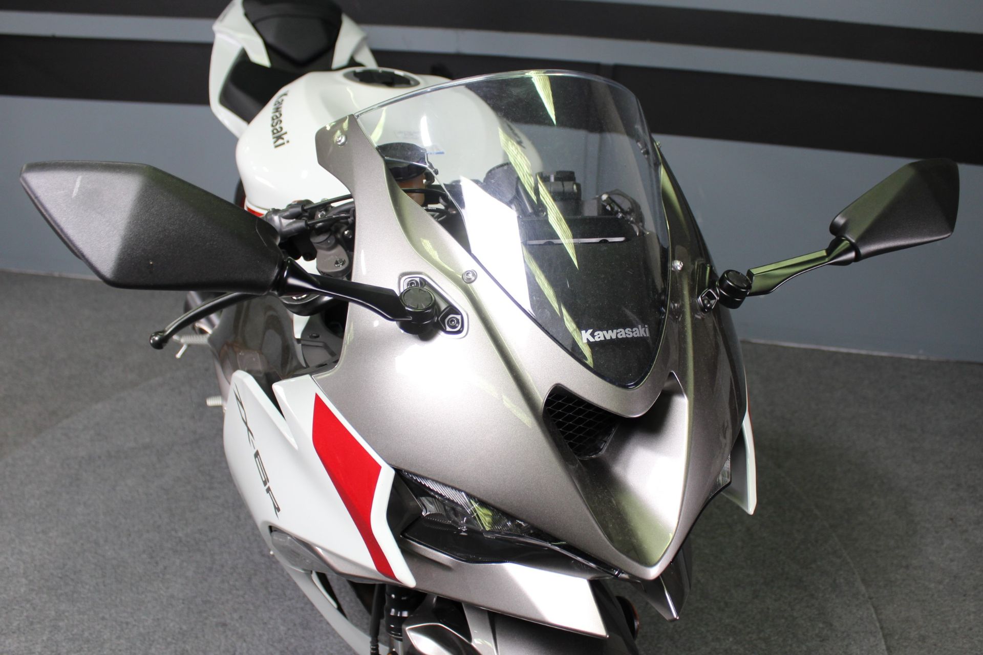 2024 Kawasaki Ninja ZX-6R in Portland, Oregon - Photo 4