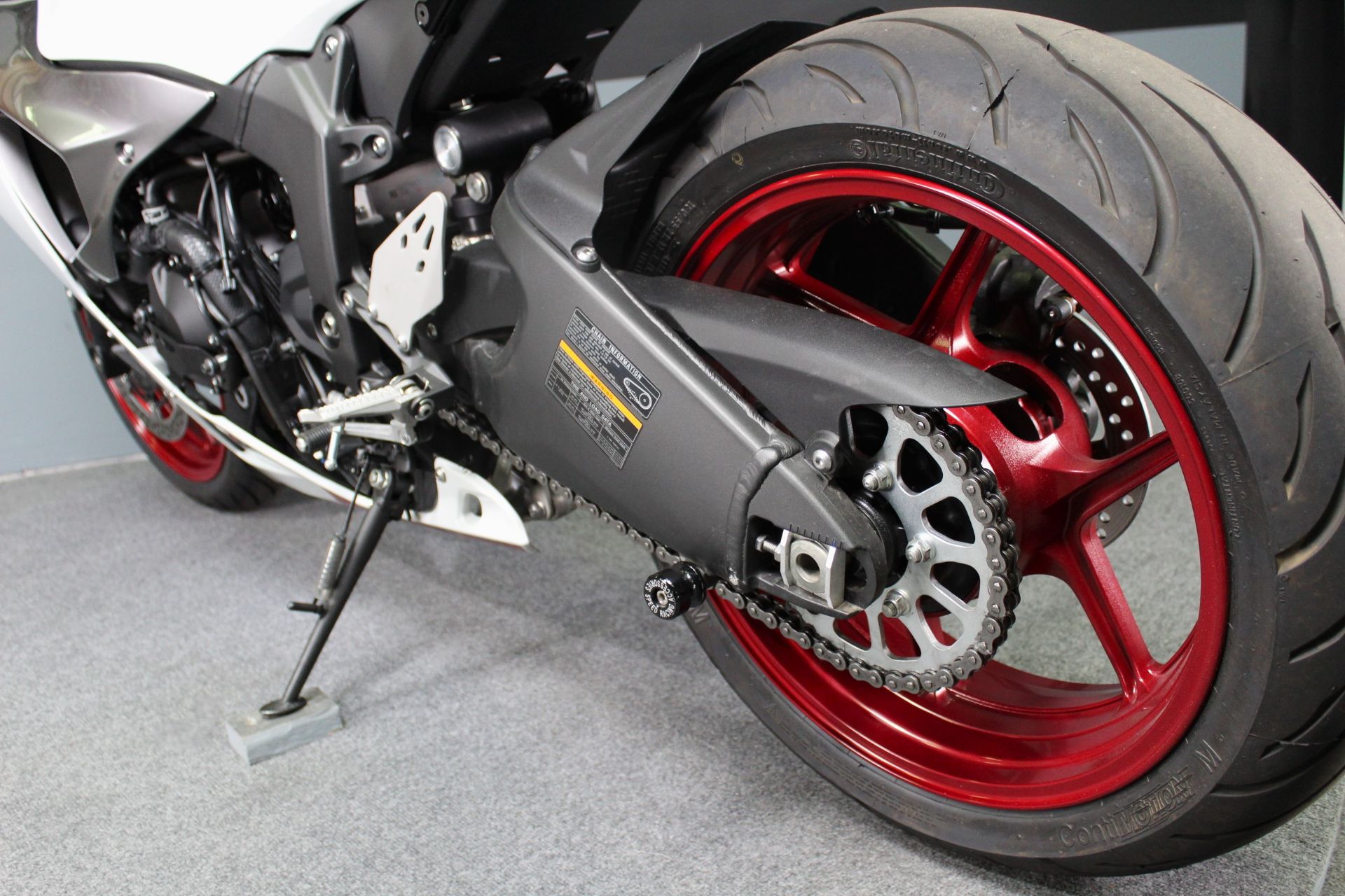 2024 Kawasaki Ninja ZX-6R in Portland, Oregon - Photo 17