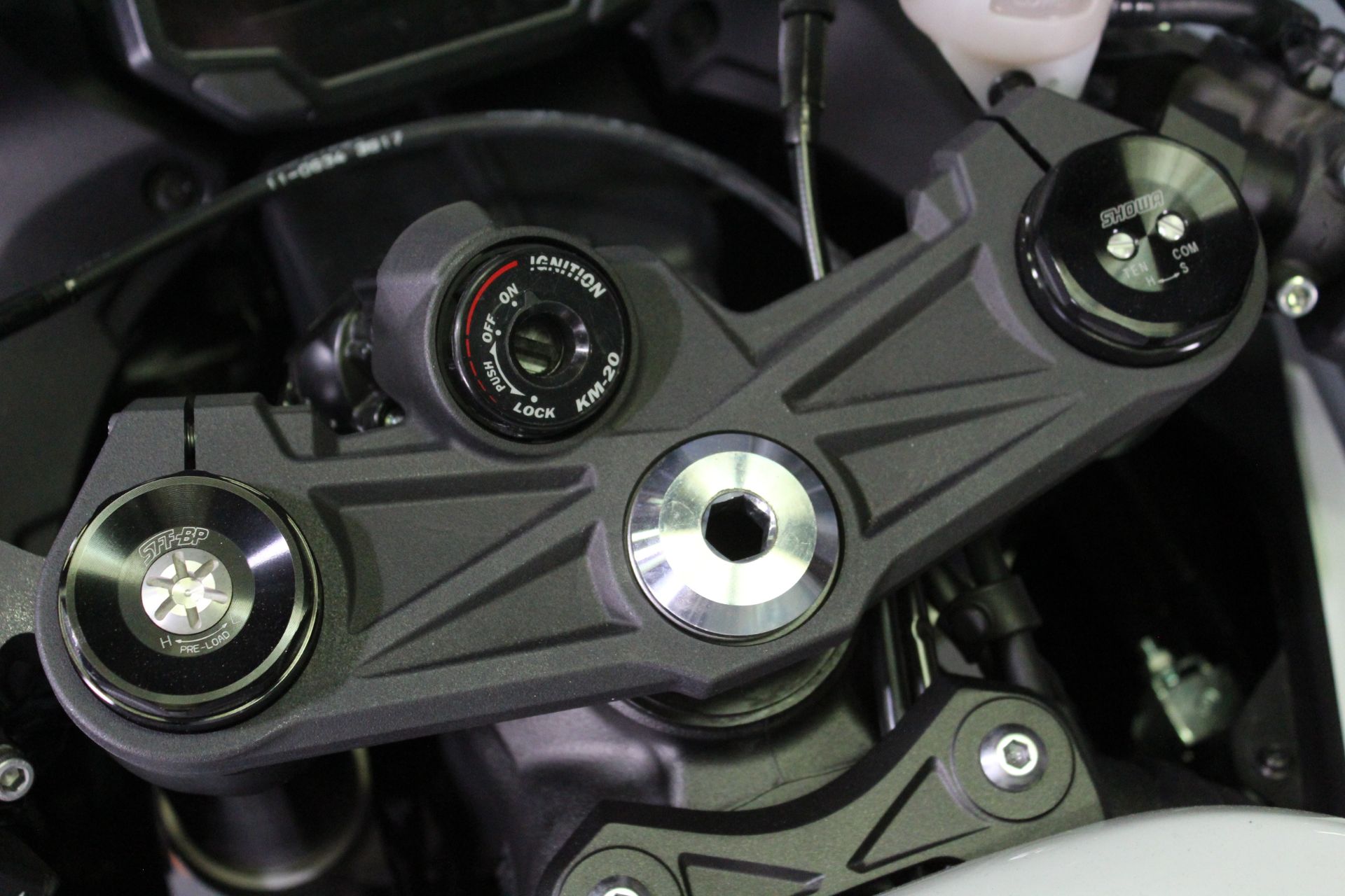 2024 Kawasaki Ninja ZX-6R in Portland, Oregon - Photo 6