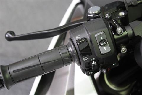 2024 Kawasaki Ninja ZX-6R in Portland, Oregon - Photo 7
