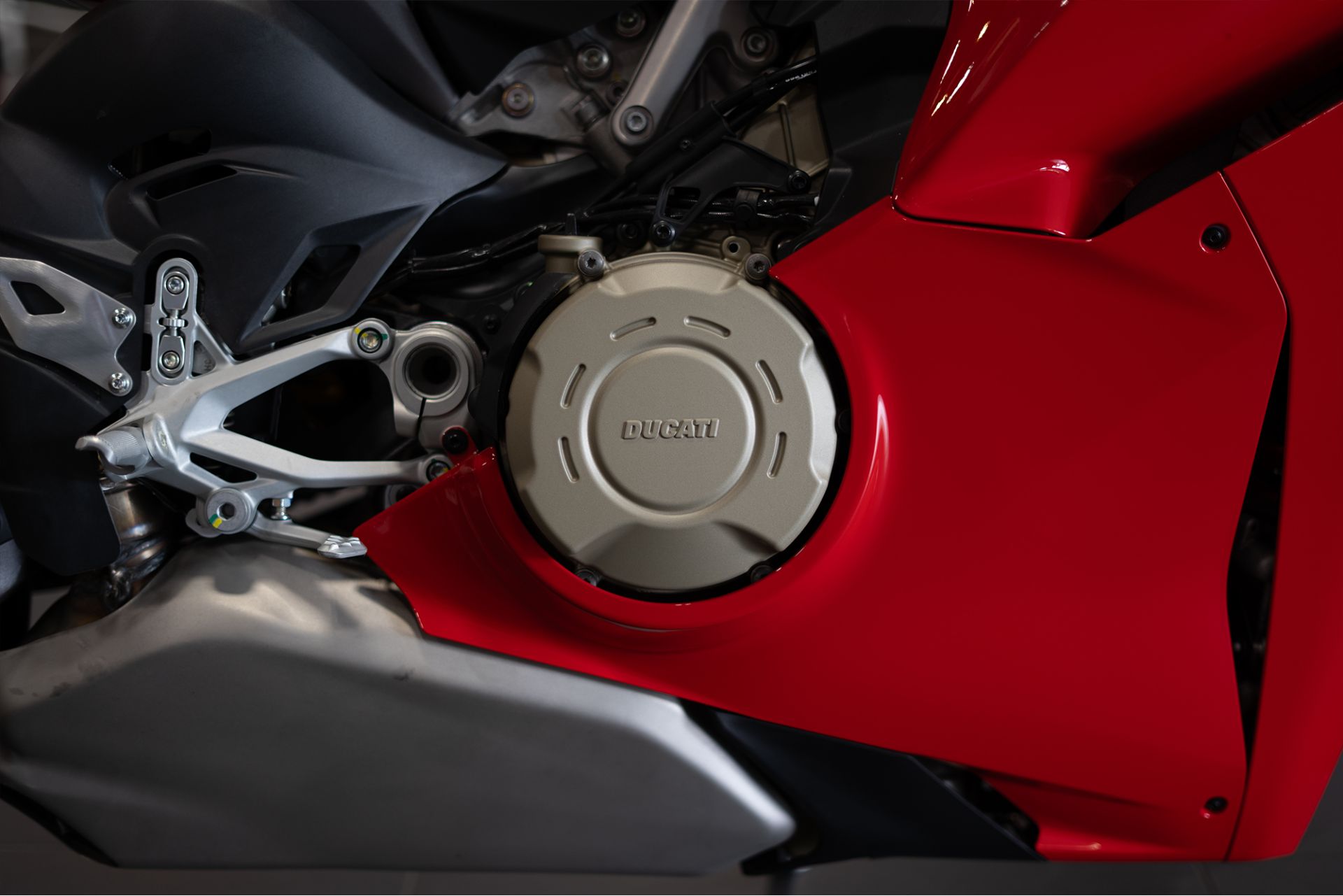 2025 Ducati Panigale V4 in Portland, Oregon - Photo 4