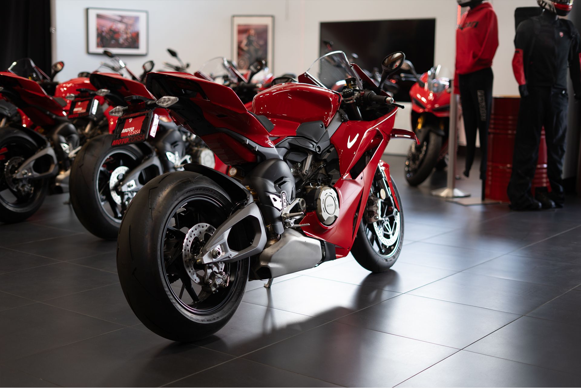 2025 Ducati Panigale V4 in Portland, Oregon - Photo 8