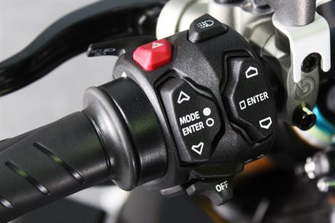 2024 Ducati Streetfighter V4 S in Portland, Oregon - Photo 10