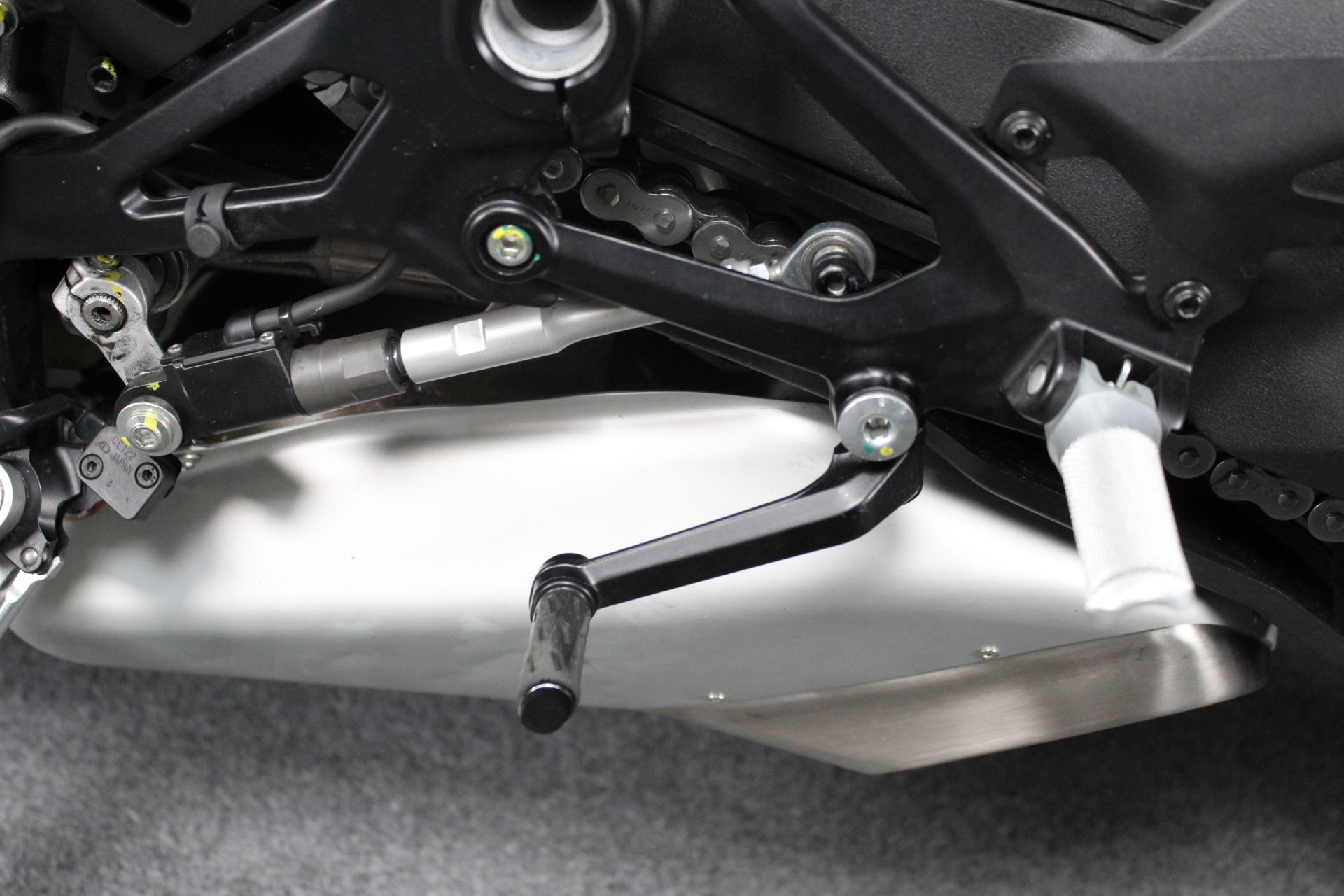 2024 Ducati Streetfighter V4 S in Portland, Oregon - Photo 17